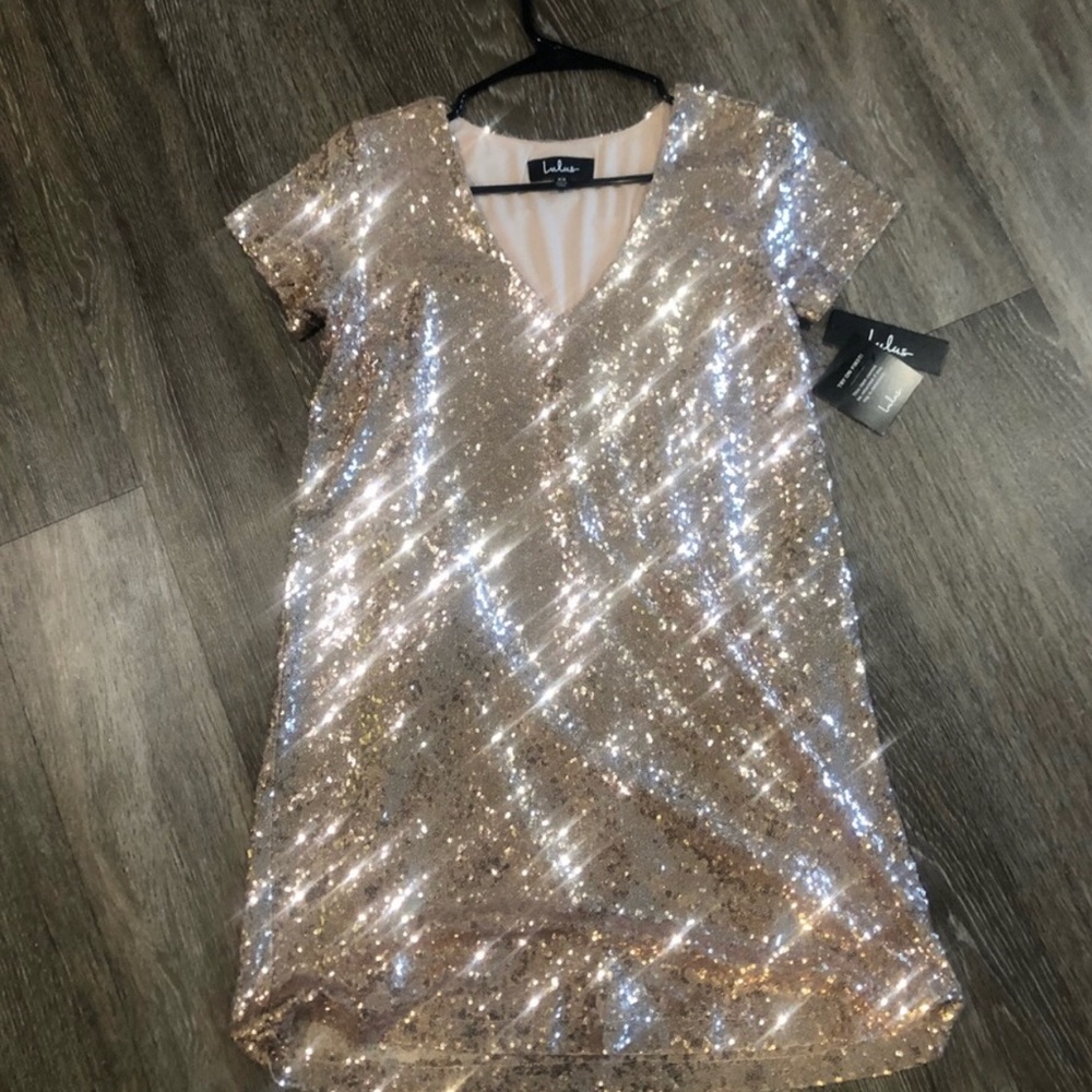 Lulus sequin shift dress NWT